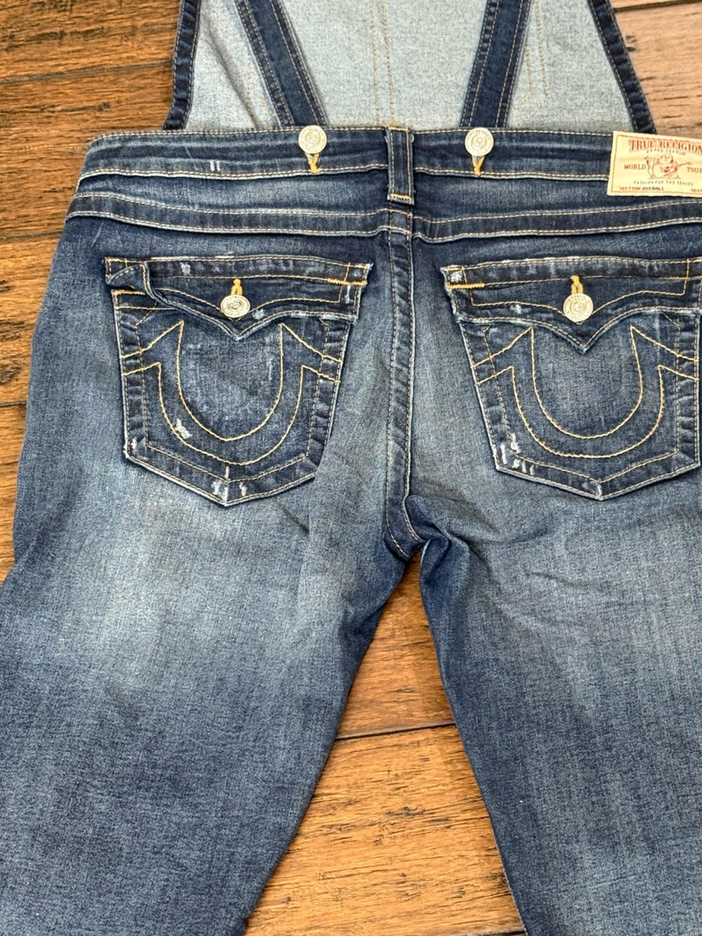 True Religion Skinny Leg Medium Wash Denim Overalls Jumpsuit Size Large - Picture 14 of 16